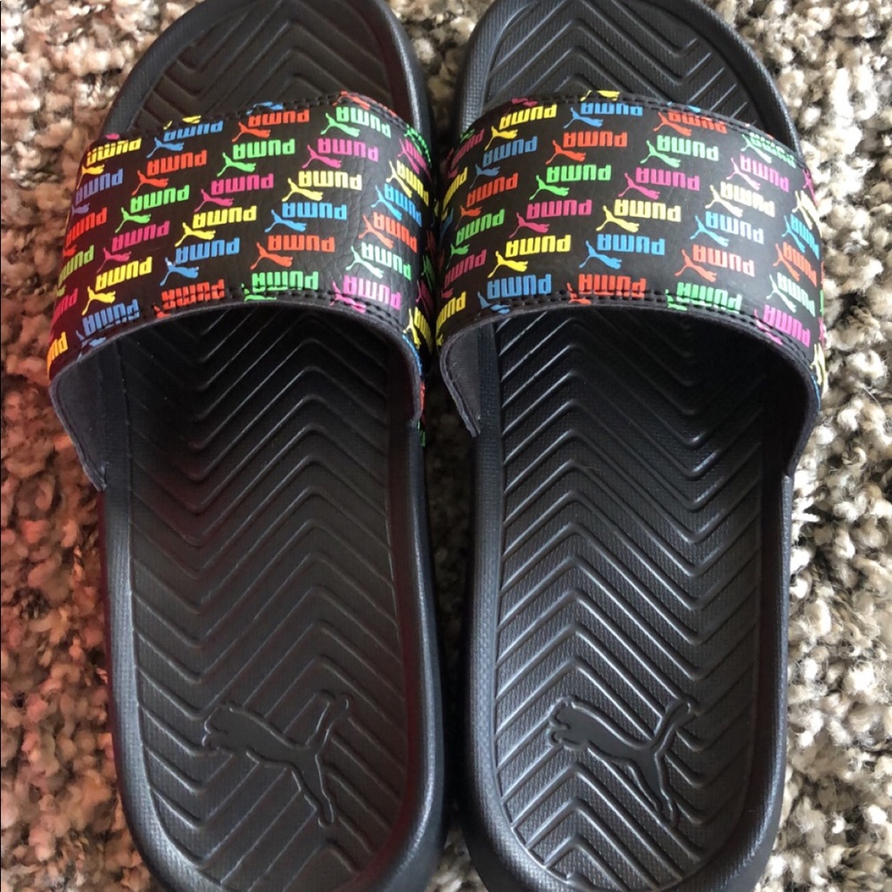 Puma slides